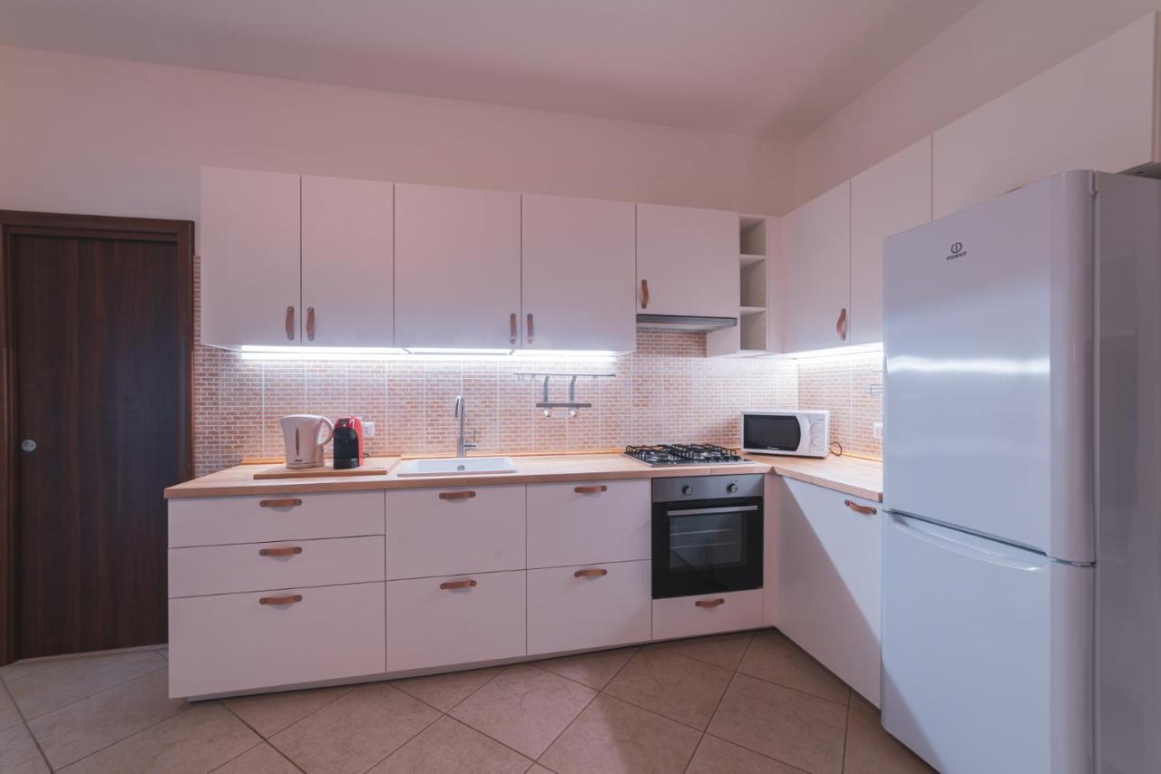 Casa Fiore Pula Bagian luar foto